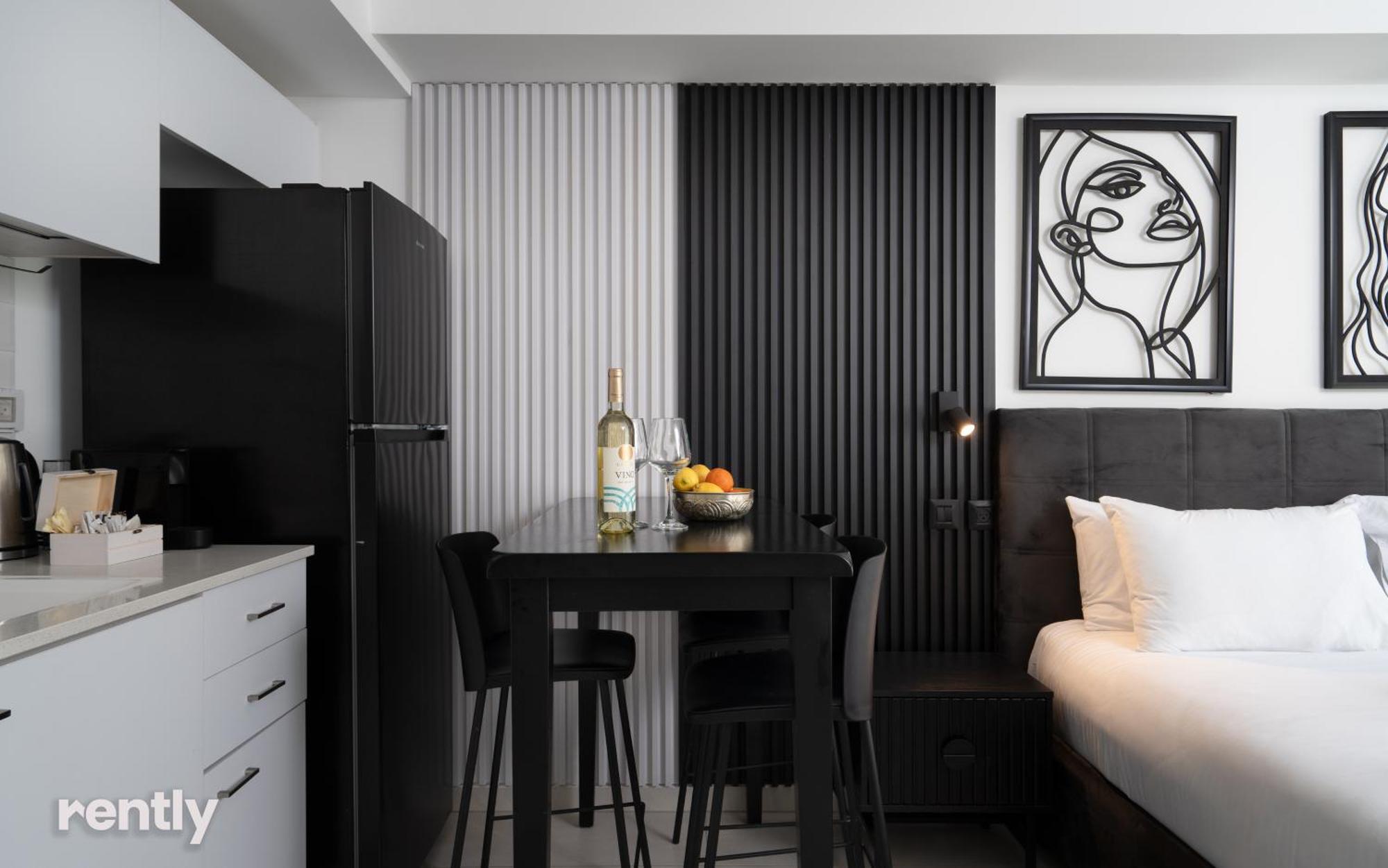 Apartment And At Sea Side By Rently