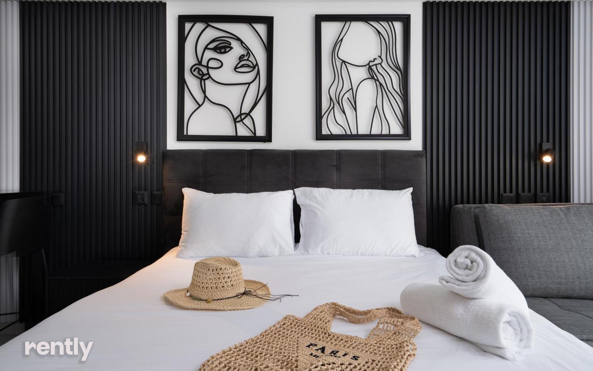 And At Sea Side By Rently Apartment Eilat
